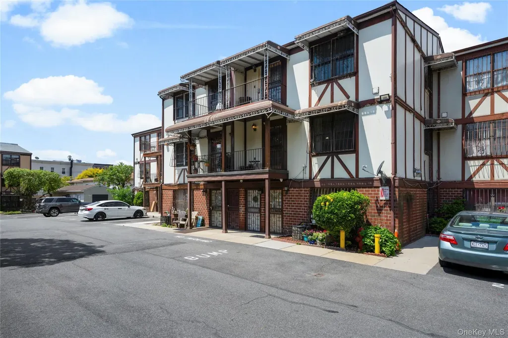 882 Union Avenue Bronx NY 10459