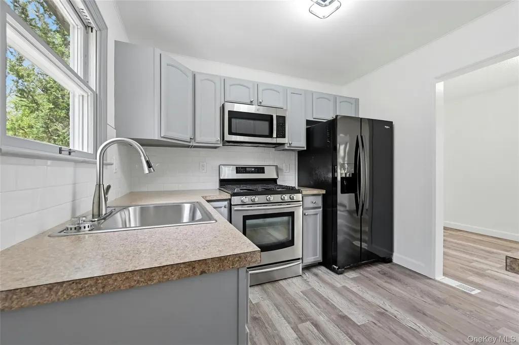 62 Margaret Drive Coram NY 11727