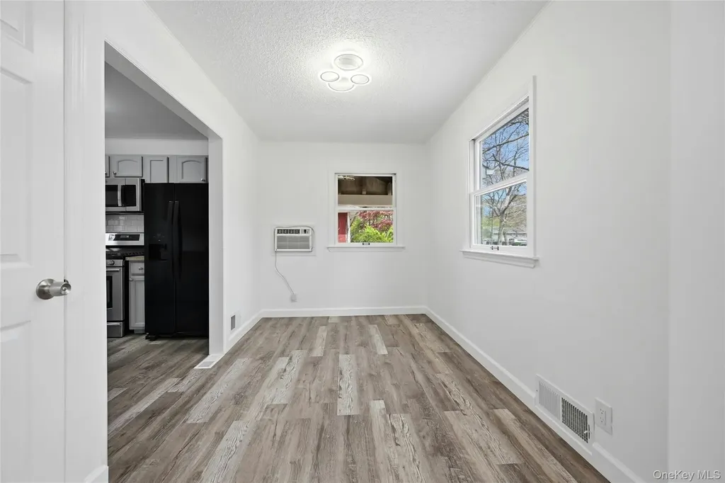 62 Margaret Drive Coram NY 11727