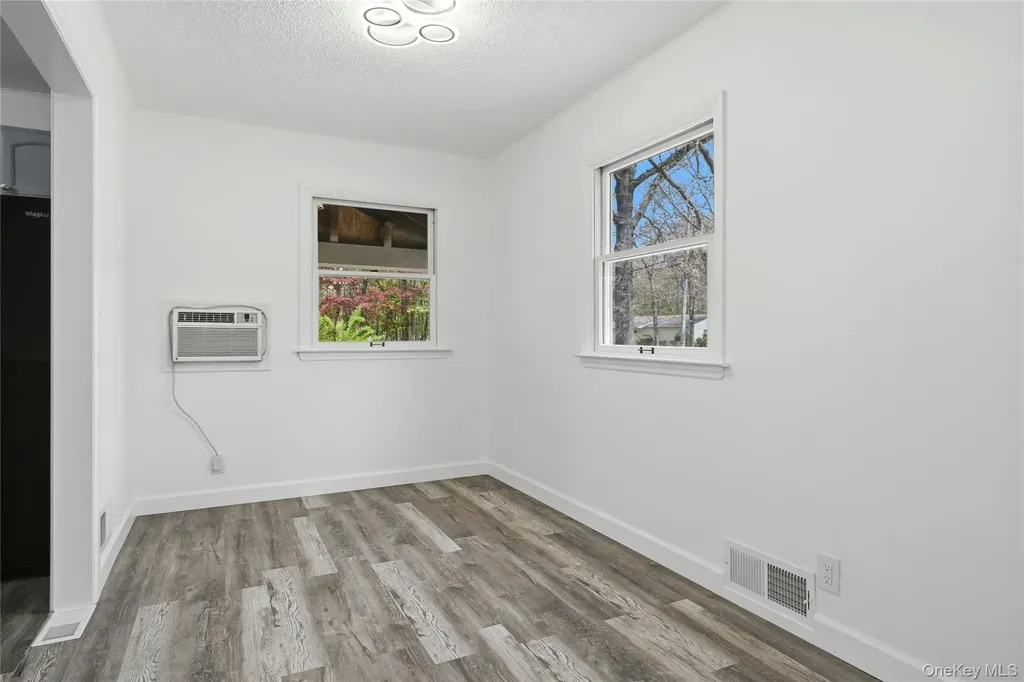 62 Margaret Drive Coram NY 11727