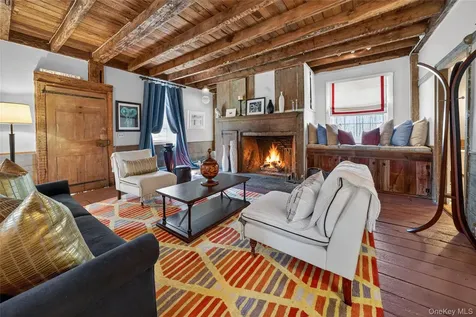 1141 Old Quaker Hill Road Pawling NY 12564
