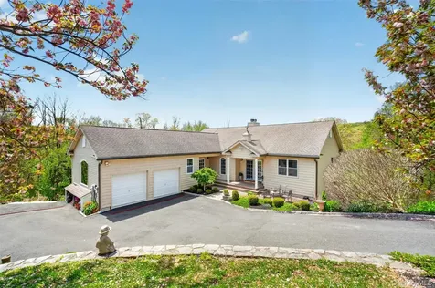 24 Powderhorn Road Patterson NY 12563