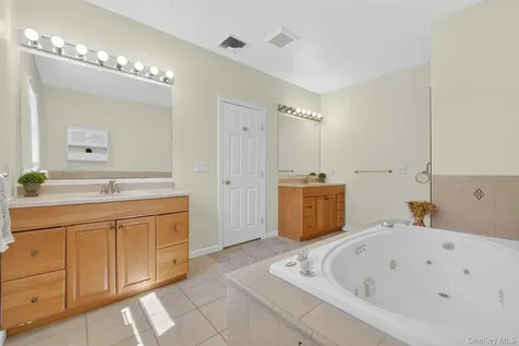 24 Powderhorn Road Patterson NY 12563