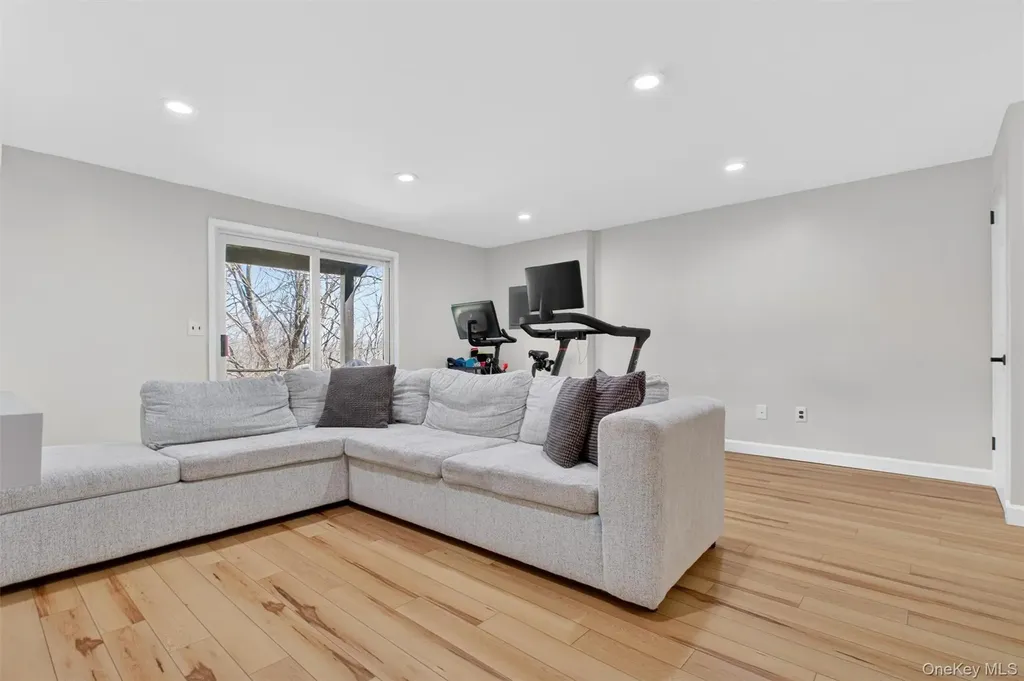 2705 Village Drive Brewster NY 10509