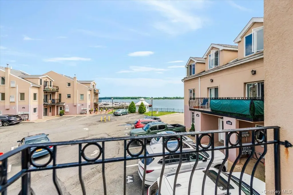 1436 Outlook Avenue Bronx NY 10465