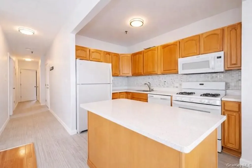 1436 Outlook Avenue Bronx NY 10465