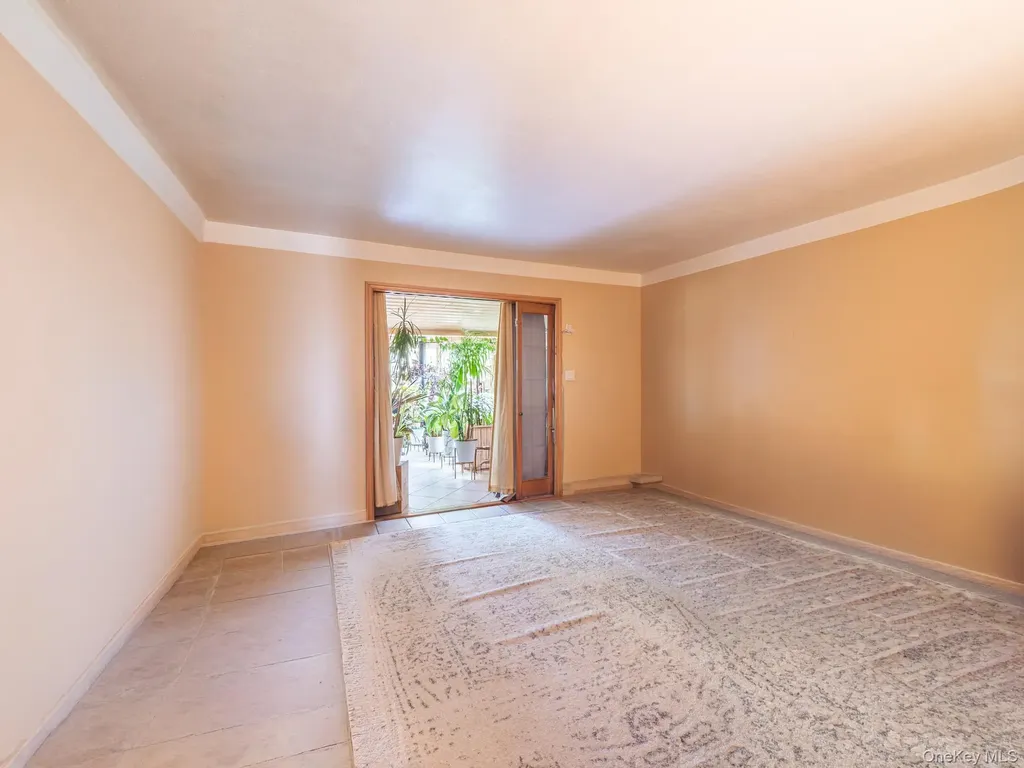 19 Milford Drive Central Islip NY 11722
