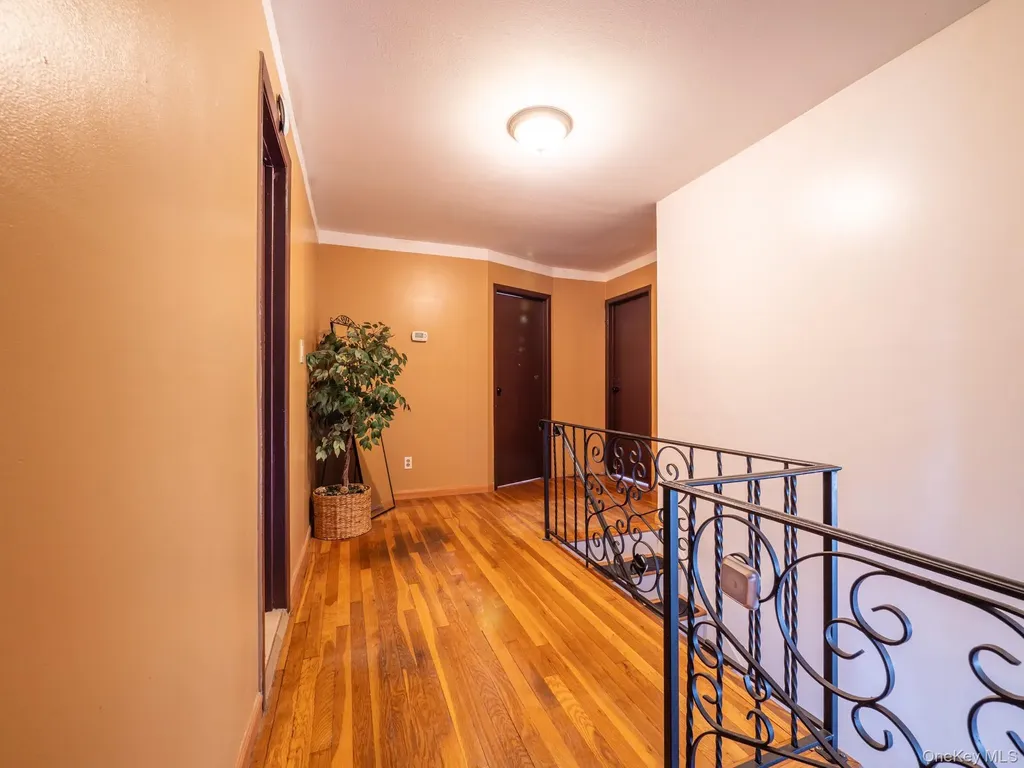 19 Milford Drive Central Islip NY 11722