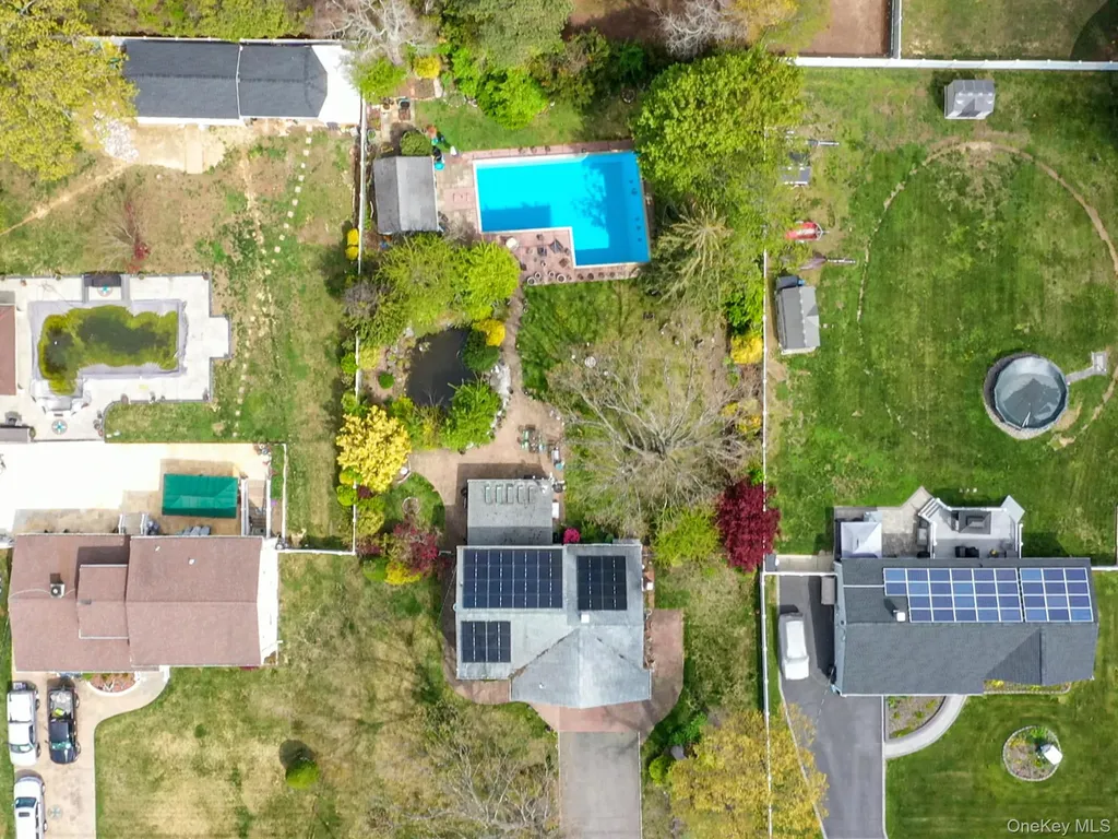 19 Milford Drive Central Islip NY 11722
