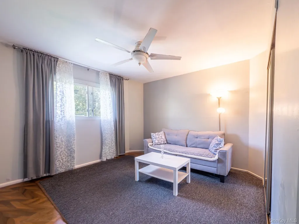 19 Milford Drive Central Islip NY 11722