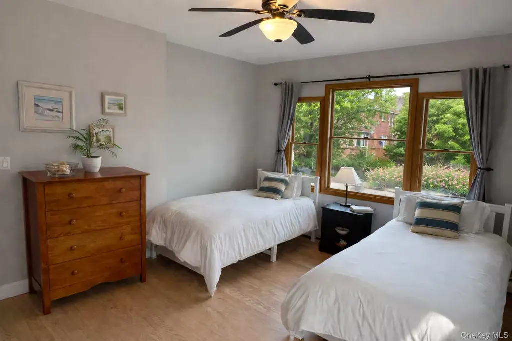 322 E Beech Long Beach NY 11561