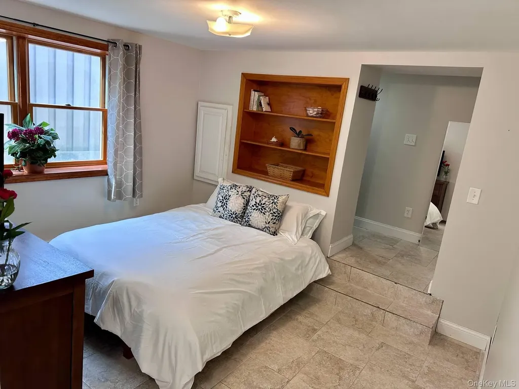 322 E Beech Long Beach NY 11561