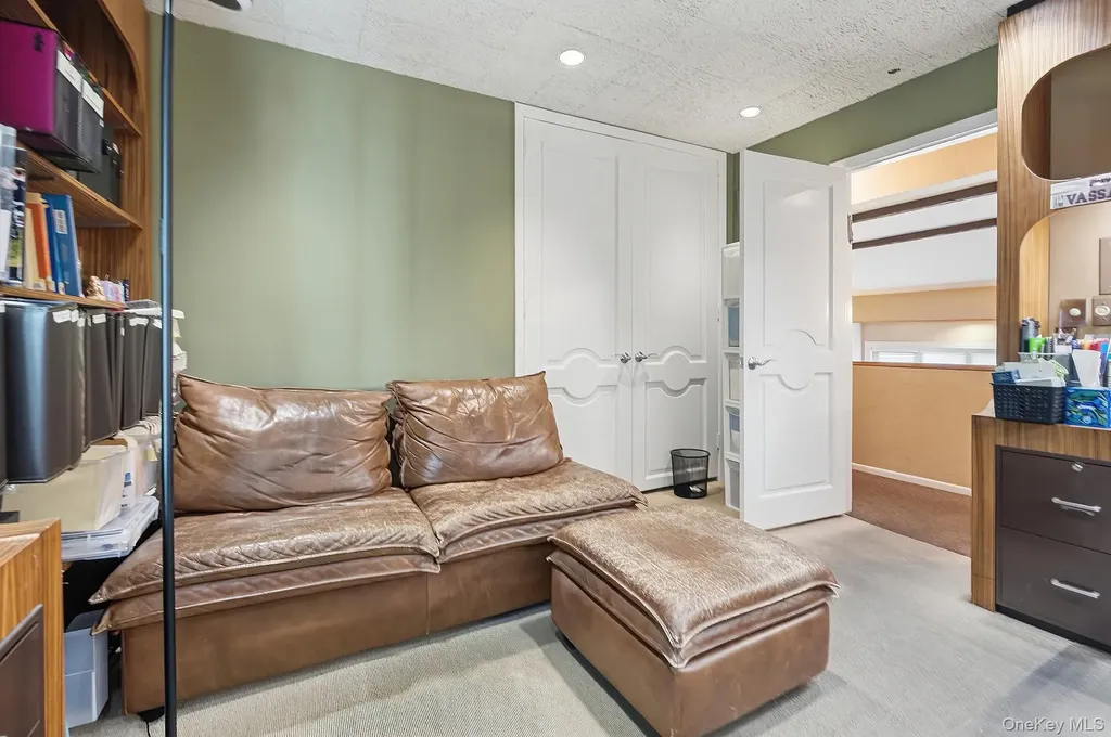 7 Carlton Lane Rye Brook NY 10573