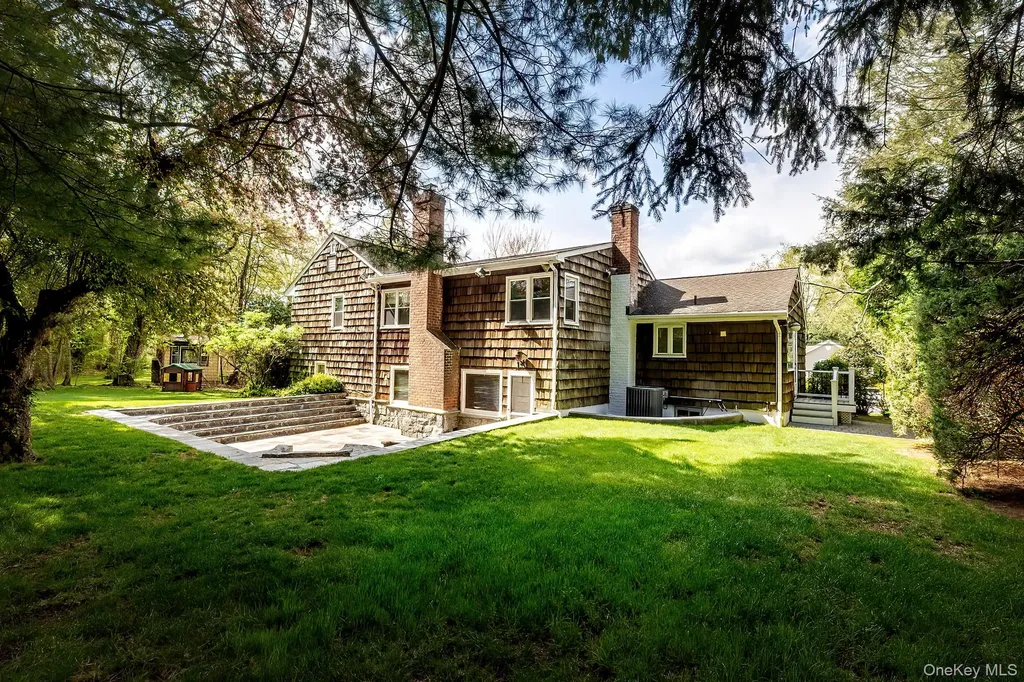 7 Carlton Lane Rye Brook NY 10573