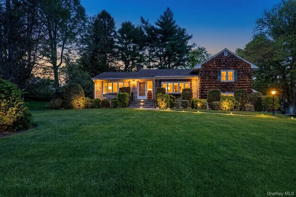 7 Carlton Lane Rye Brook NY 10573