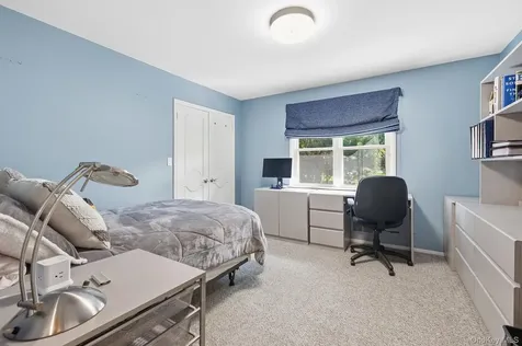7 Carlton Lane Rye Brook NY 10573