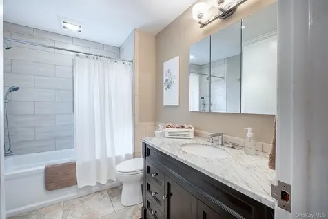 7 Carlton Lane Rye Brook NY 10573