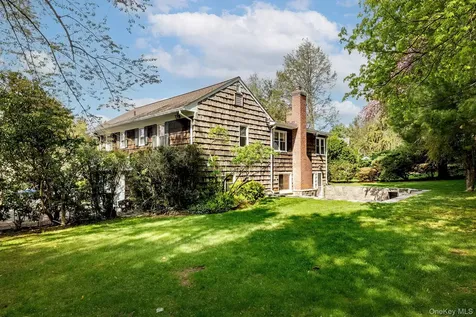 7 Carlton Lane Rye Brook NY 10573