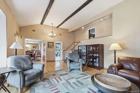 7 Carlton Lane Rye Brook NY 10573