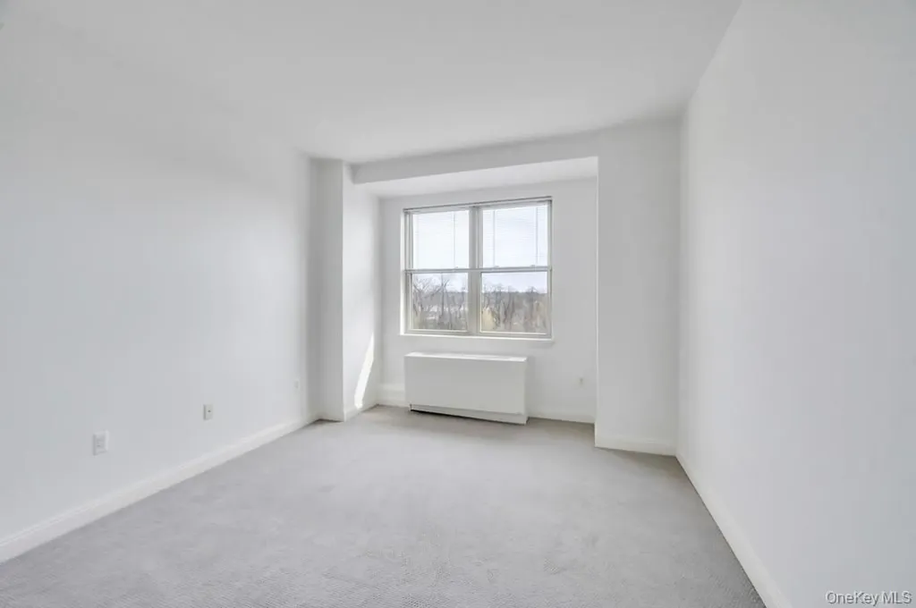 300 E Overlook Port Washington NY 11050