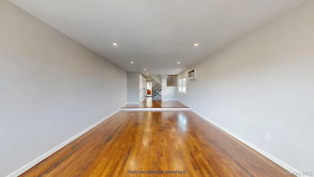 8 Thayer Place Staten Island NY 10306
