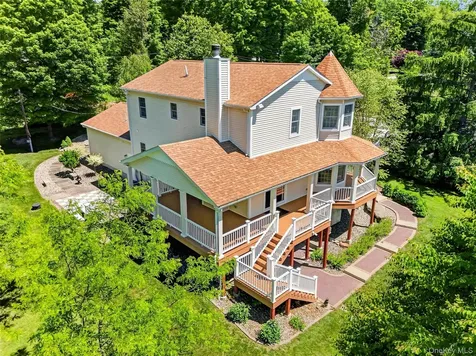 433 Barrett Hill Road Mahopac NY 10541