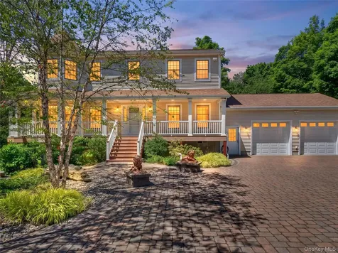 433 Barrett Hill Road Mahopac NY 10541