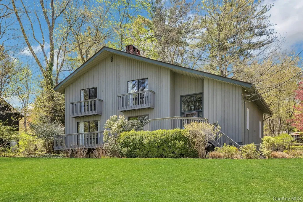 68 Lake Shore Drive South Salem NY 10590