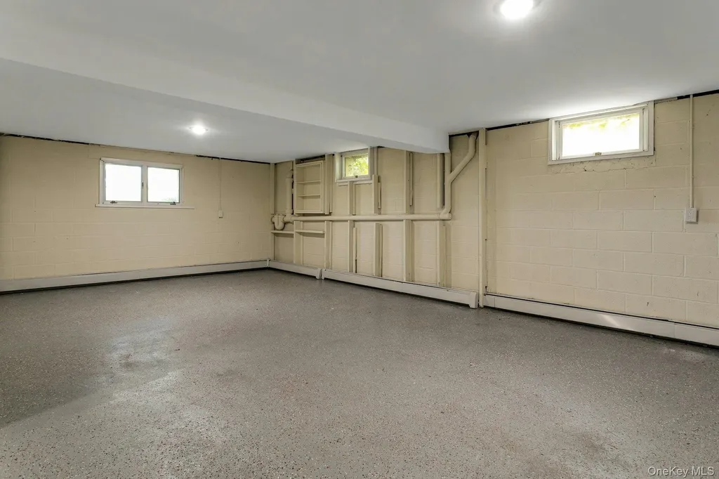 68 Lake Shore Drive South Salem NY 10590