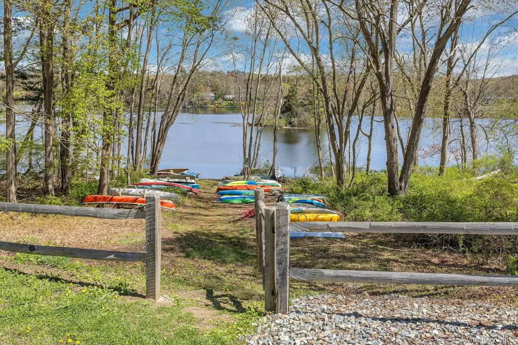 68 Lake Shore Drive South Salem NY 10590