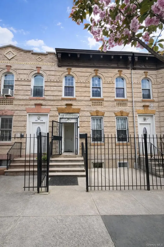 1094 Blake Avenue Brooklyn NY 11208