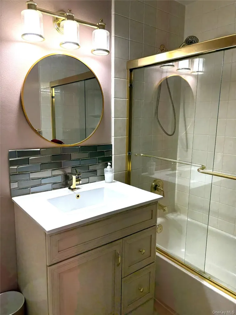 280 Guy Lombardo Avenue Freeport NY 11520