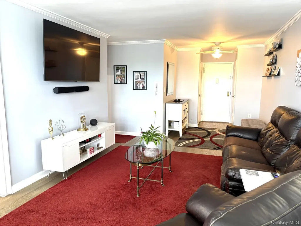 280 Guy Lombardo Avenue Freeport NY 11520