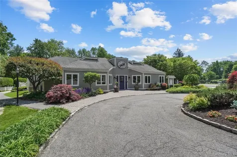 5703 Applewood Circle Carmel NY 10512