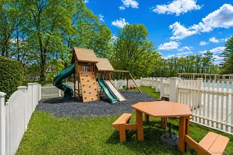 5703 Applewood Circle Carmel NY 10512