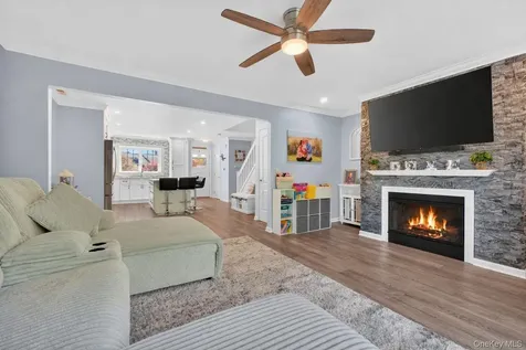 5703 Applewood Circle Carmel NY 10512