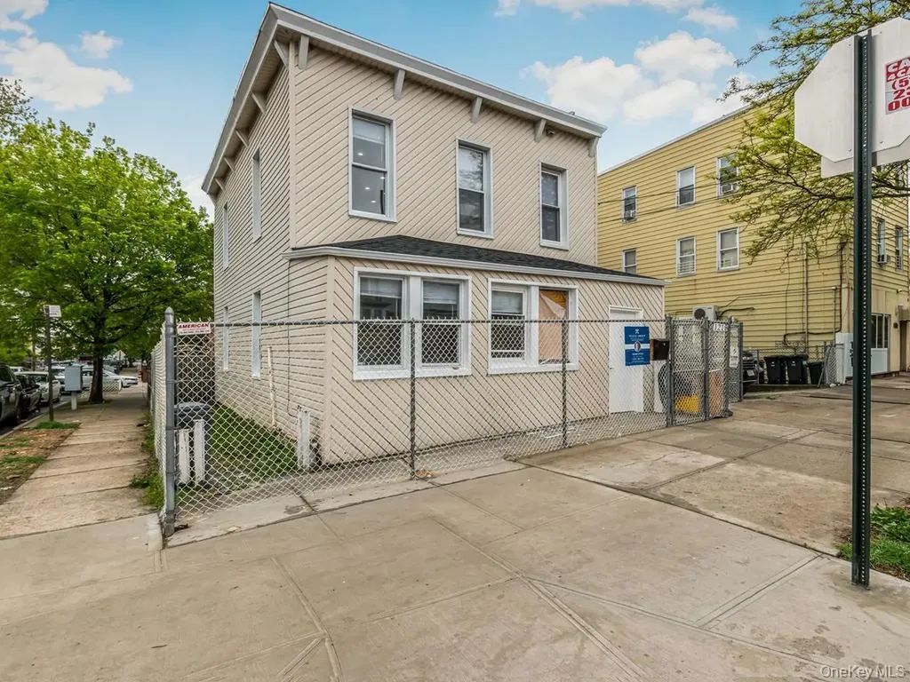 1218 Havemeyer Avenue Bronx NY 10462