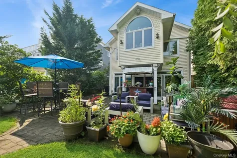 101 Bay Street East Atlantic Beach NY 11561
