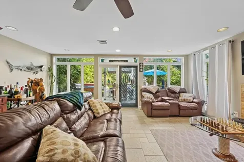 101 Bay Street East Atlantic Beach NY 11561
