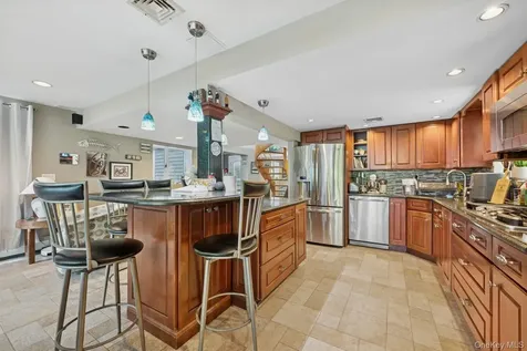 101 Bay Street East Atlantic Beach NY 11561
