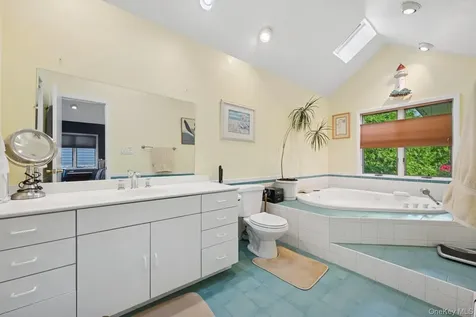 101 Bay Street East Atlantic Beach NY 11561