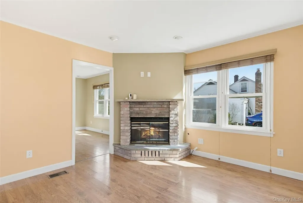 48 Quaker Hill Road Monroe NY 10950