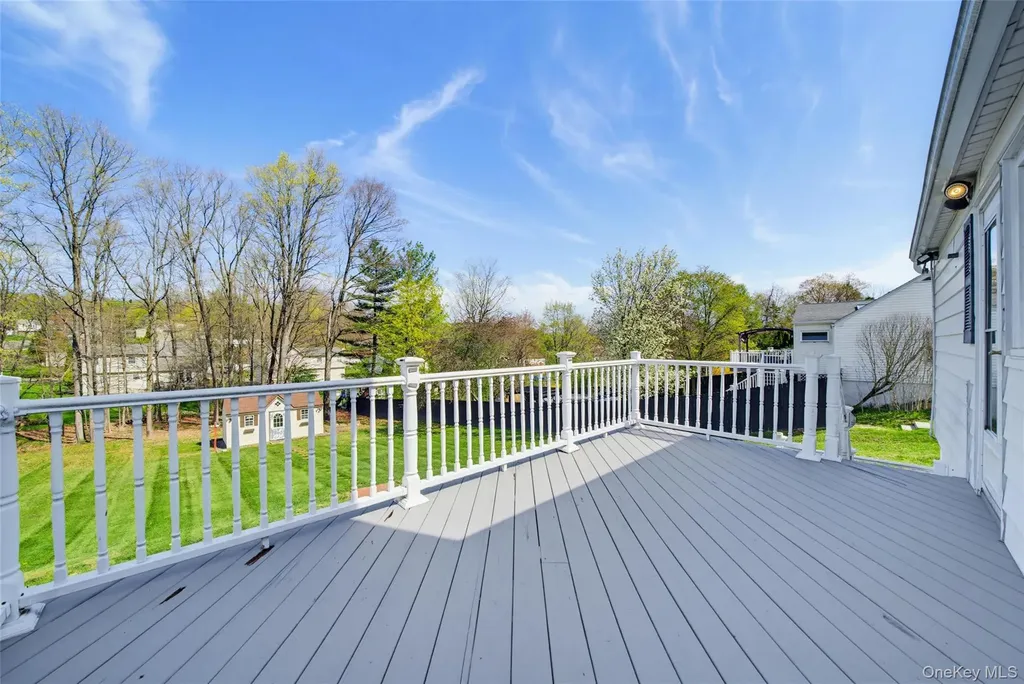 48 Quaker Hill Road Monroe NY 10950