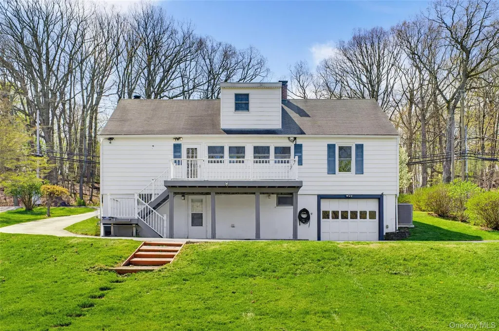 48 Quaker Hill Road Monroe NY 10950