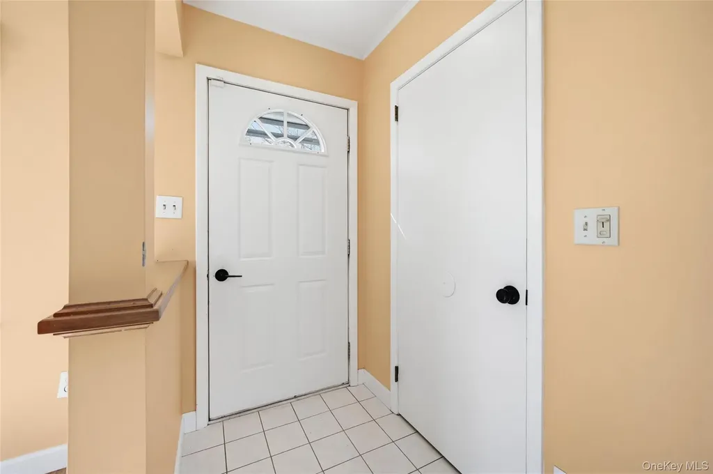 48 Quaker Hill Road Monroe NY 10950