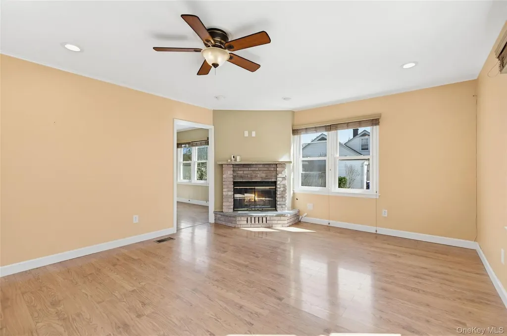 48 Quaker Hill Road Monroe NY 10950