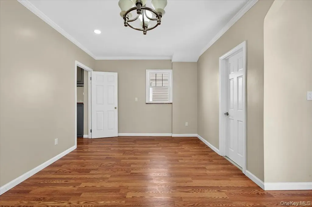 3704 Harper Avenue Bronx NY 10466