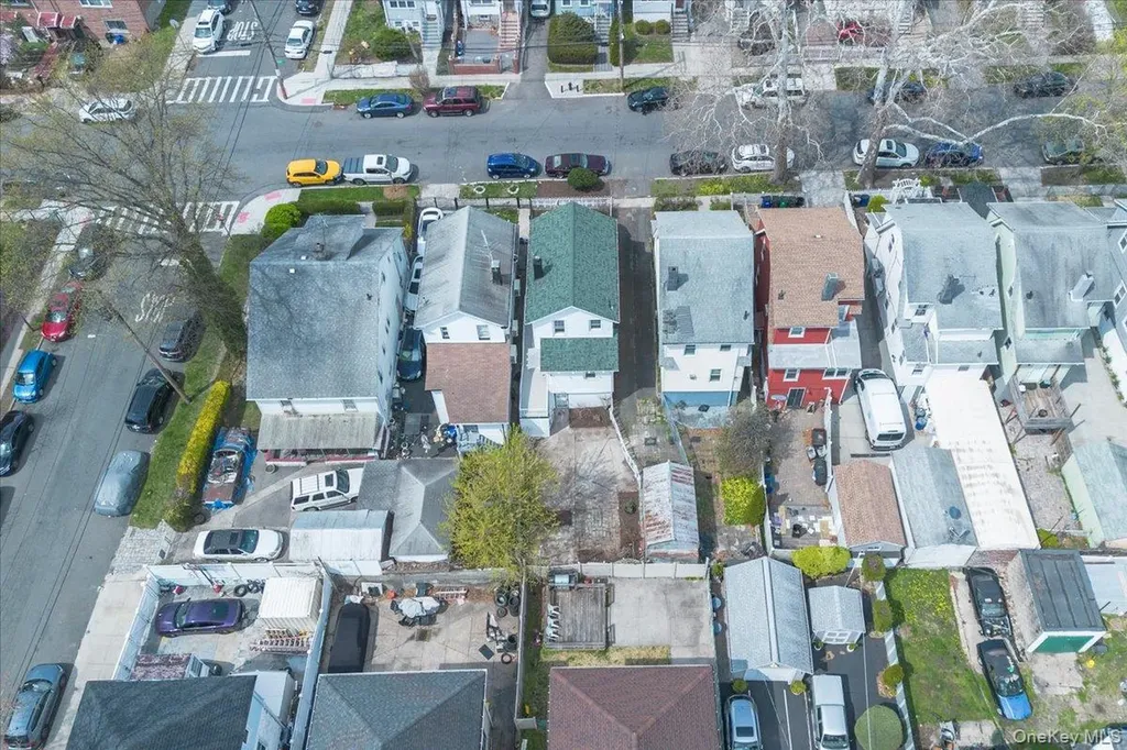 3704 Harper Avenue Bronx NY 10466