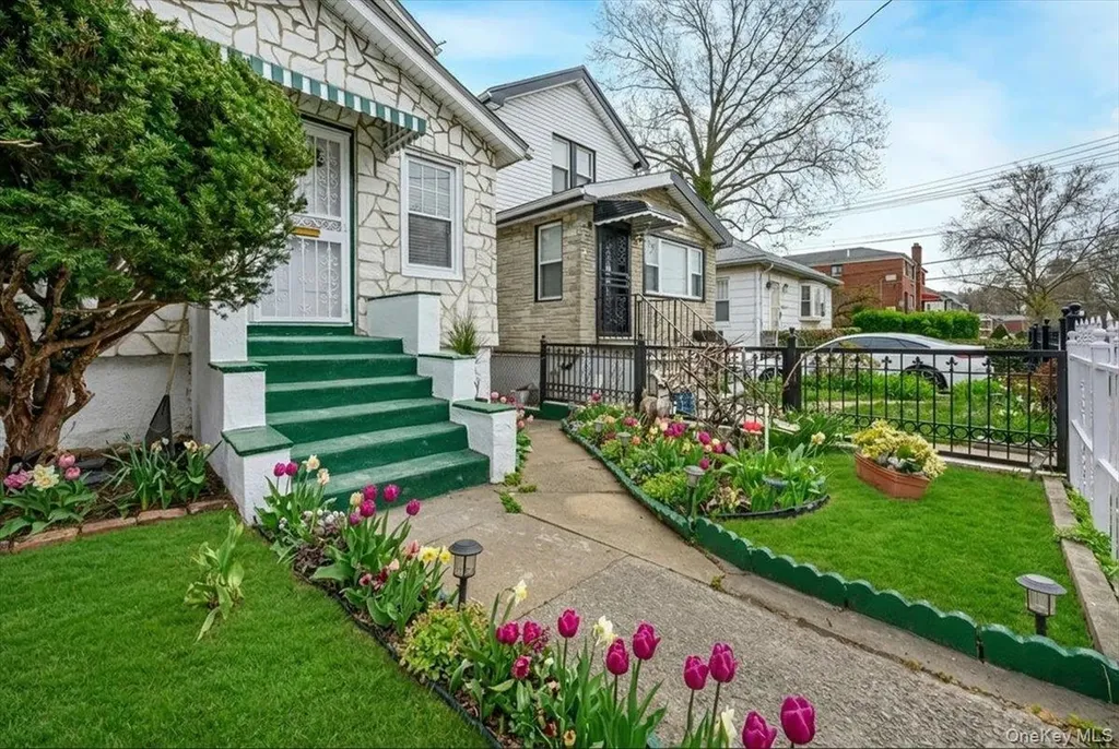 3704 Harper Avenue Bronx NY 10466