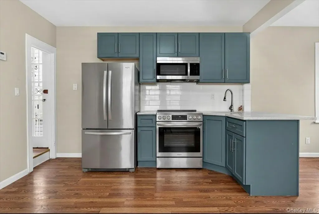 3704 Harper Avenue Bronx NY 10466